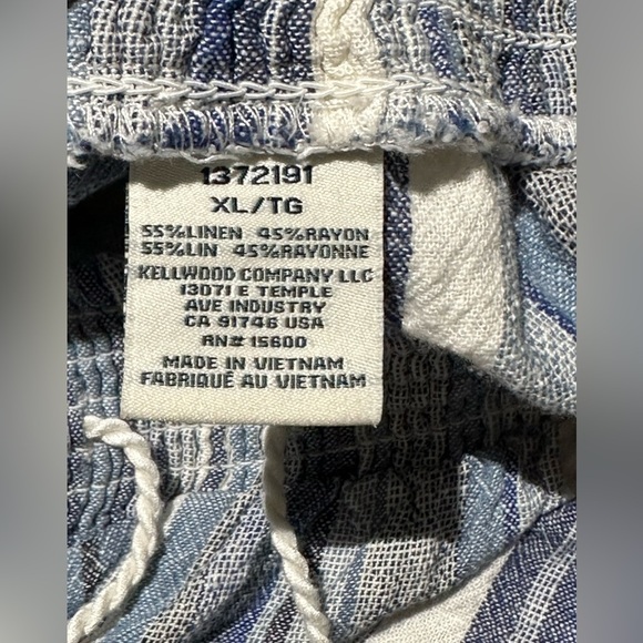 Briggs New York: Women's Shorts- Size XL - Picture 7 of 7